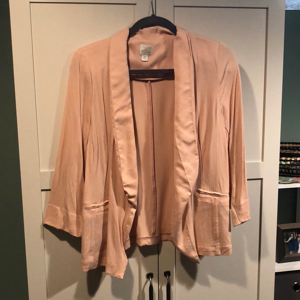 Blazer size 6